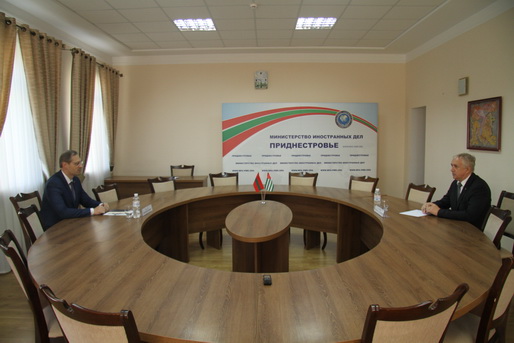 Transdinyester Moldova Cumhuriyeti Dışişleri Bakanı'nın Abhazya Cumhuriyeti'nin Transdinyester Moldova Cumhuriyeti Tam Yetkili Temsilcisi ile toplantısı