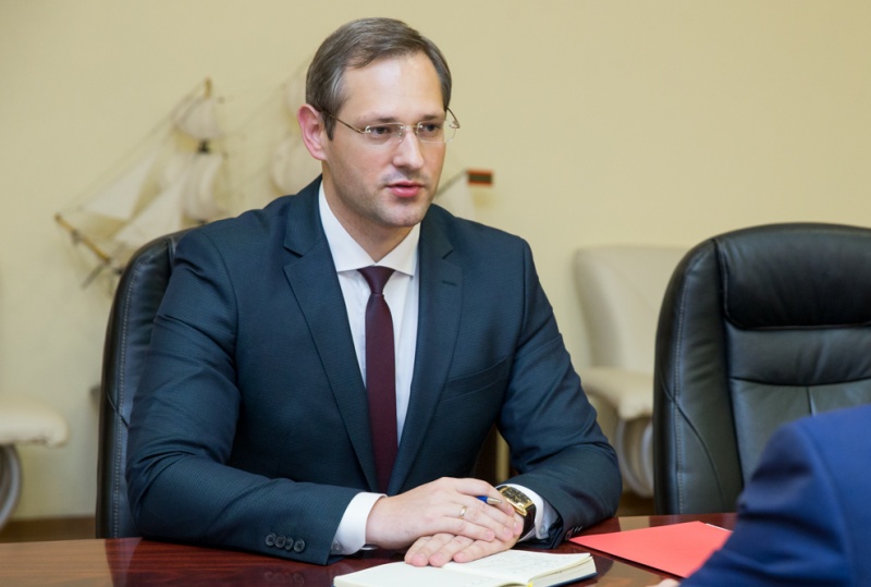 Daur Kove Vitaliy İgnatiev’i Diplomatik Çalışanın Günü ile tebrik etti