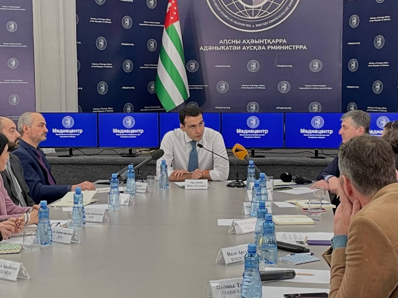 Inal Ardzinba held a meeting with representatives of UN agencies and international non-governmental organizations