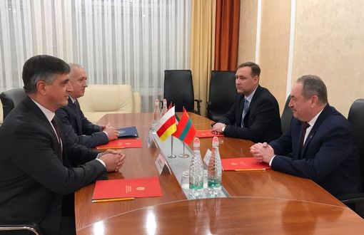 Transdinyester Moldova Cumhuriyeti Yüksek Konseyi'nde Görüşmeler
