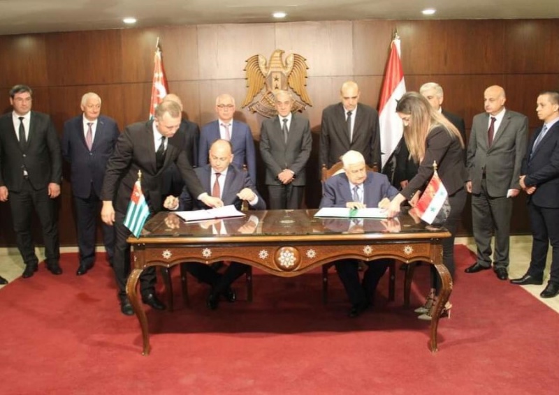 Daur Kove and Walid al Muallem signed an Agreement between the Government of the Republic of Abkhazia and the Government of the Syrian Arab Republic