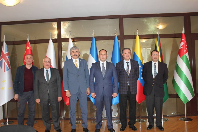 Встреча Министра иностранных Дел Республики Абхазия Даура Кове с делегацией Федерации Абхазских культурных центров в Турции