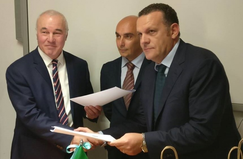 Sohum Belediye Başkanı, bir İtalyan şehriyle iyi niyet protokolü imzaladı.