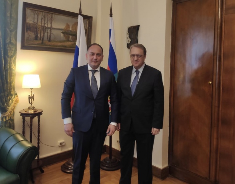 On the meeting of Daur Kove with Mikhail Bogdanov