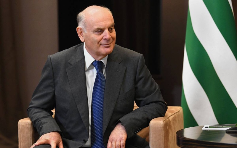 Aslan Bzhania, the President of the Republic of Abkhazia congratulated the staff of the Ministry of Foreign Affairs of the Republic of Abkhazia on the 29th anniversary of the Ministry of Foreign Affairs