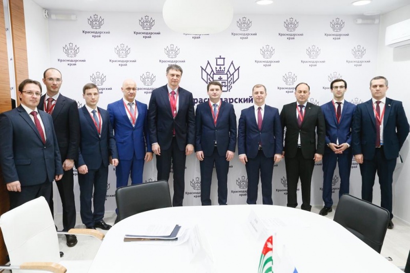 Daur Kove took part in the plenary session of the Russian Investment Forum 2019 in Sochi