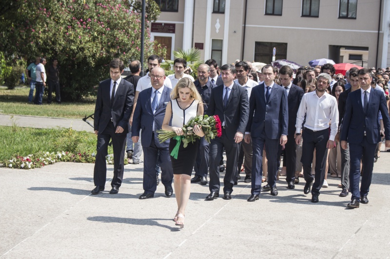 Abhazya Dışişleri Bakanlığı Anavatan Savunucuları'nın anısını onurlandırdı